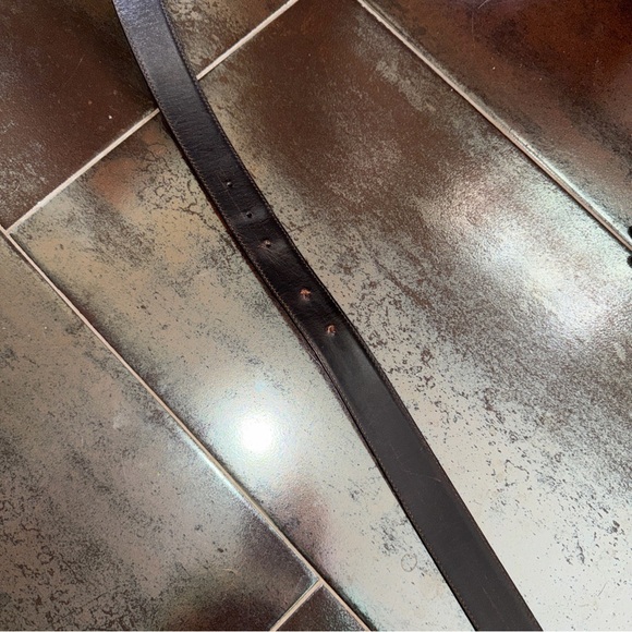 Vintage Gucci Black Leather Belt with Silver G Buckle - Picture 8 of 9